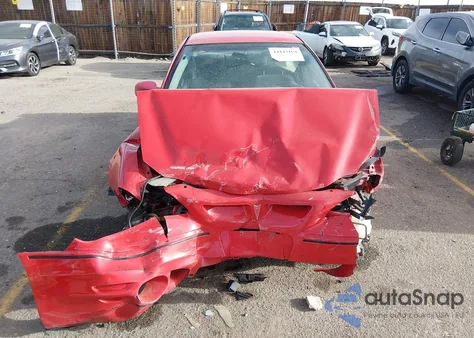 2000 Pontiac Grand Am Gt z USA, uszkodzony, nr VIN 1G2NW52EXYM800310